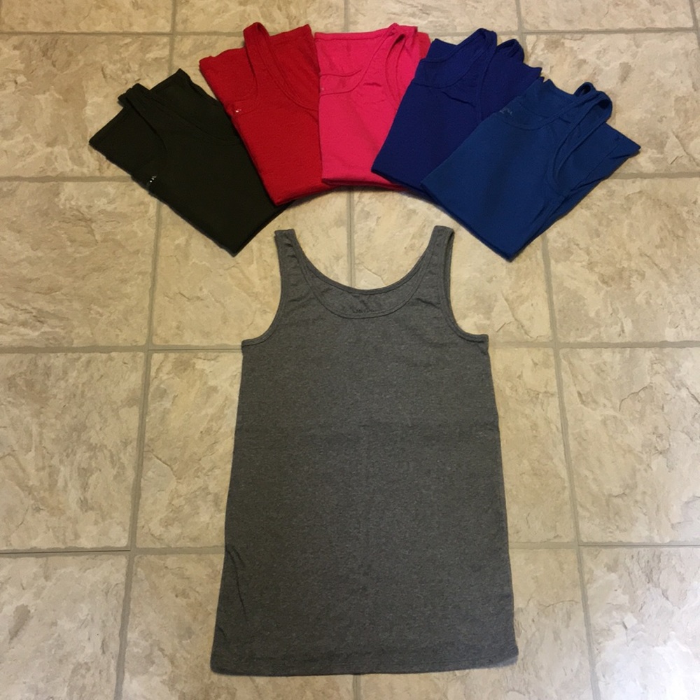 Lot of Layering Tanks